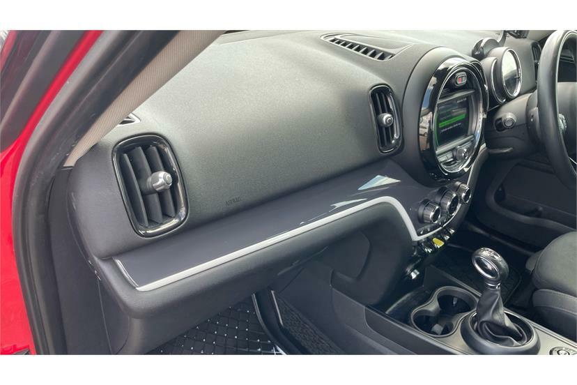 Mini Countryman 2.0 Cooper S Chili Pack 7 Speed Black #30