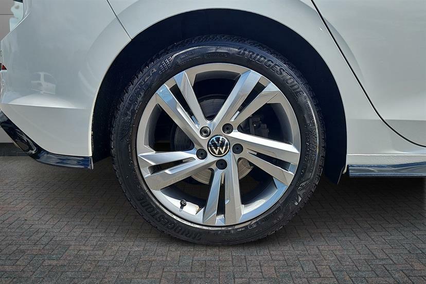 Volkswagen Golf 2.0 Tdi 150 R-line Dsg White #5