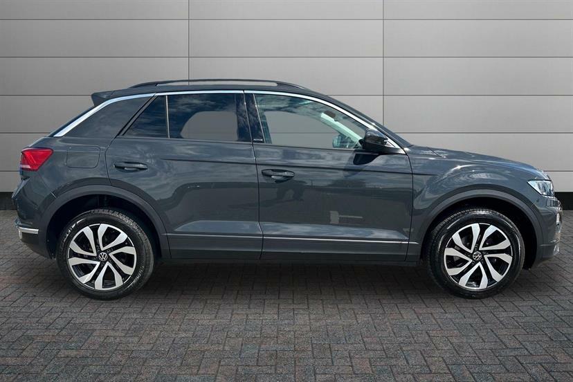 Volkswagen T-Roc 1.0 Tsi 110 Active Grey #4