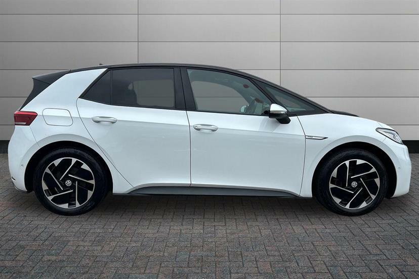 Volkswagen ID.3 150Kw Family Pro Performance 58Kwh Black #4