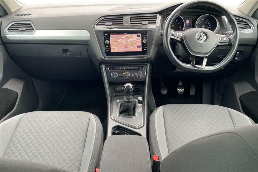 Volkswagen Tiguan 1.5 Tsi Evo 130 Match Silver #6