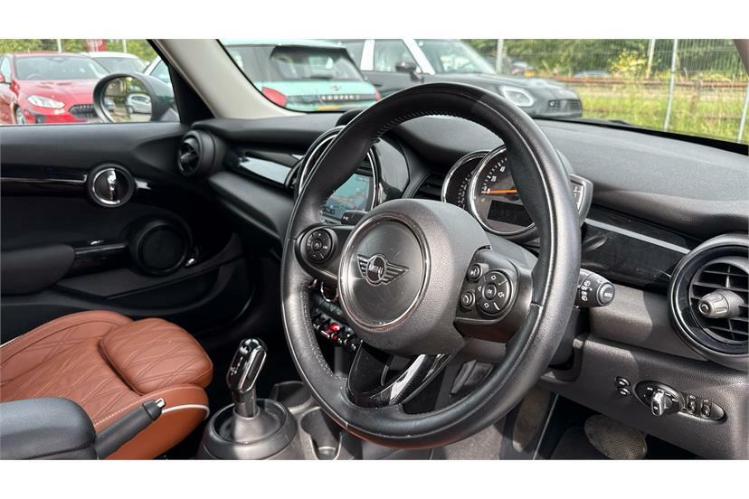 Mini Hatch 1.5 Cooper II Green #6