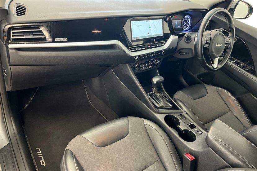 Kia Niro 1.6 Gdi Hybrid Connect Dct Grey #2