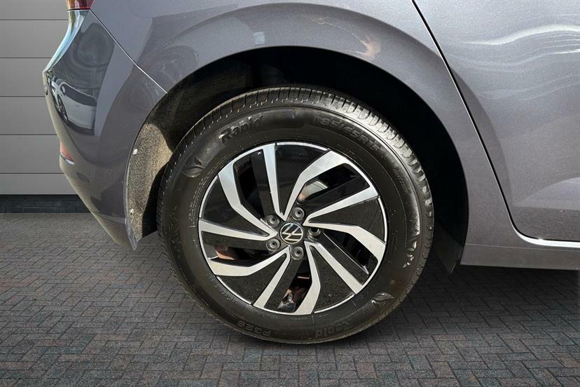 Volkswagen Polo 1.0 Tsi Life Dsg Grey #5