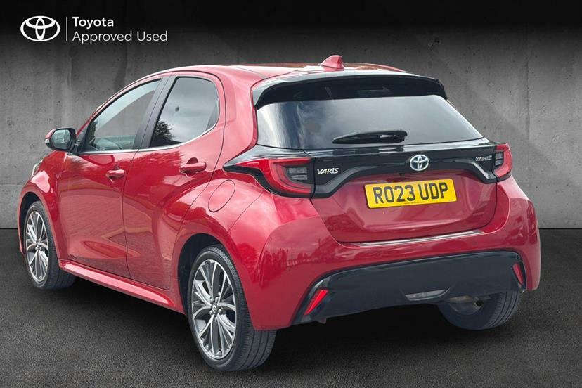Toyota Yaris 1.5 Hybrid Excel Cvt #3