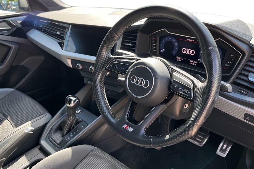 Audi A1 40 Tfsi S Line Competition S Tronic Black #6
