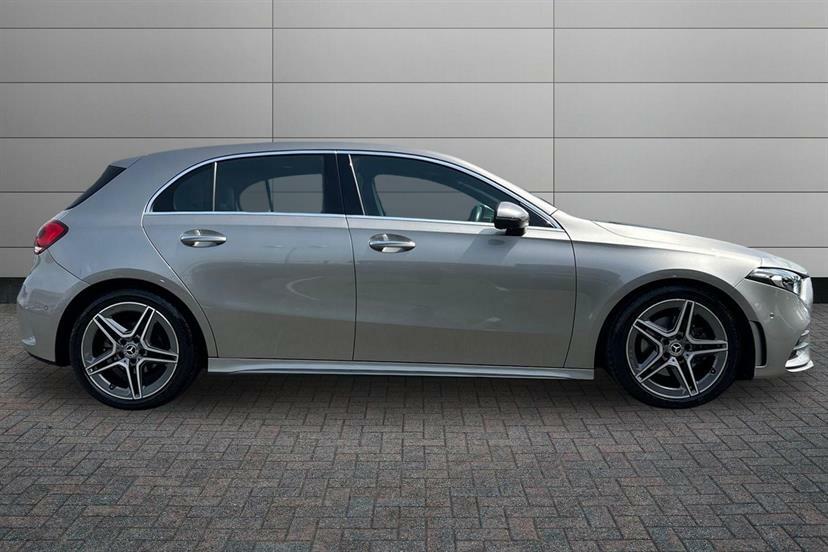 Mercedes-Benz A Class A180 Amg Line Premium Plus Silver #3