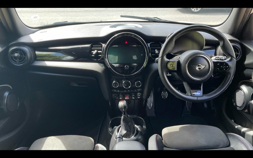 Mini Hatch 5-Door Hatch Cooper S Sport SA22EKD White #4