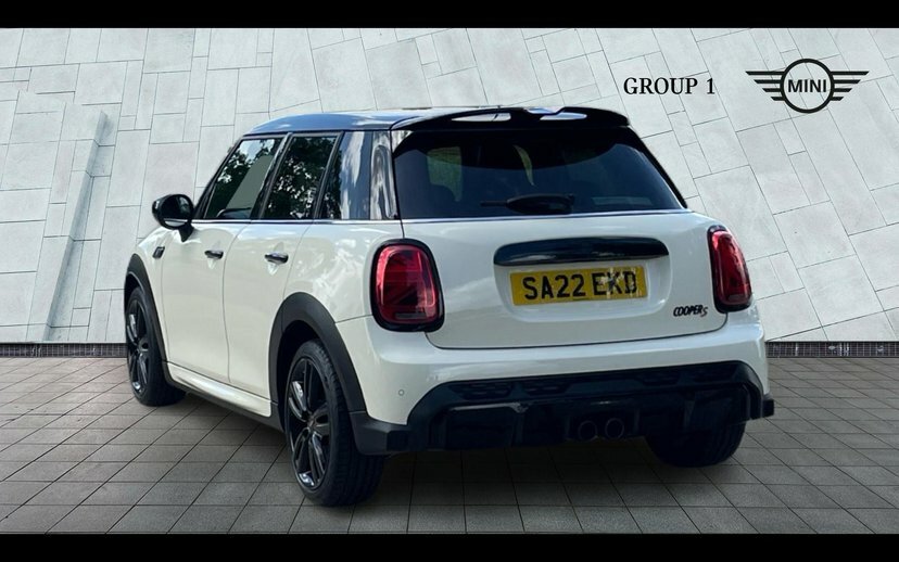 Mini Hatch 5-Door Hatch Cooper S Sport SA22EKD White #2