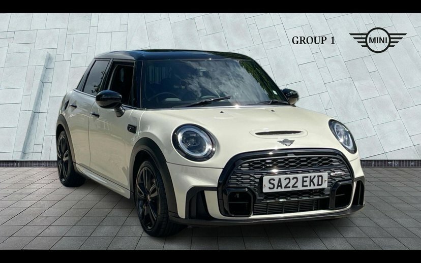 Mini Hatch 5-Door Hatch Cooper S Sport SA22EKD White