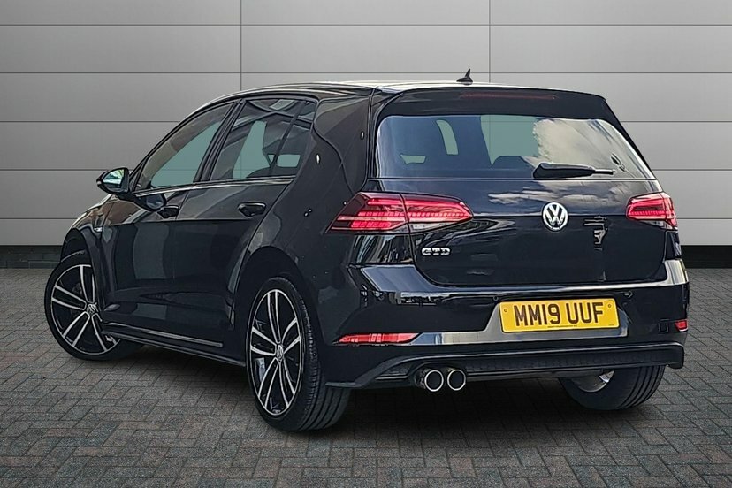Volkswagen Golf 2.0 Tdi Gtd Hatchback Dsg 184 Ps MM19UUF Black #3