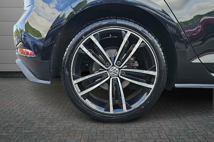 Volkswagen Golf 2.0 Tdi Gtd Hatchback Dsg 184 Ps MM19UUF Black #5