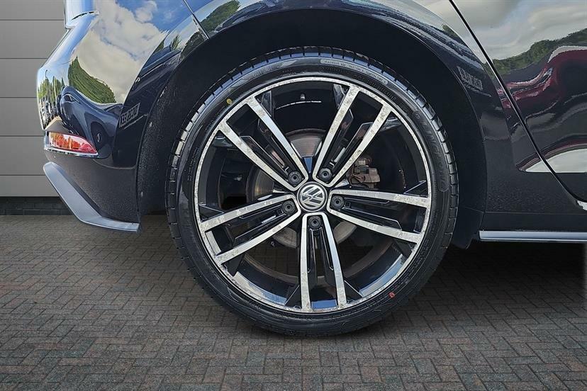 Volkswagen Golf 2.0 Tdi 184 Gtd Dsg MM19UUF Black #5
