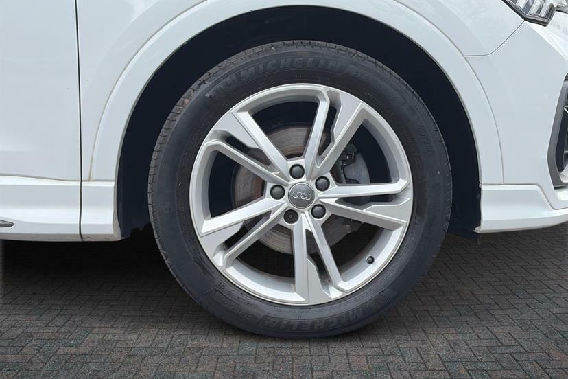 Audi Q3 35 Tfsi S Line White #5