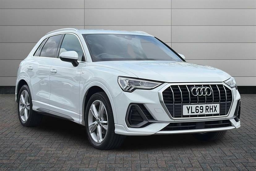 Audi Q3 35 Tfsi S Line White
