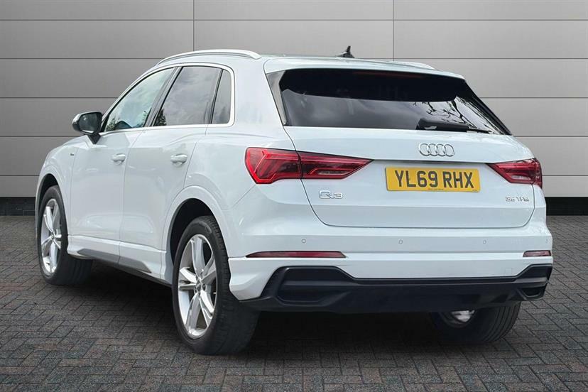 Audi Q3 35 Tfsi S Line White #3