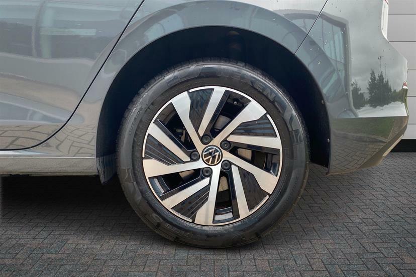 Volkswagen Golf 1.4 Tsi Ehybrid Style Dsg WJ72OYX Grey #4