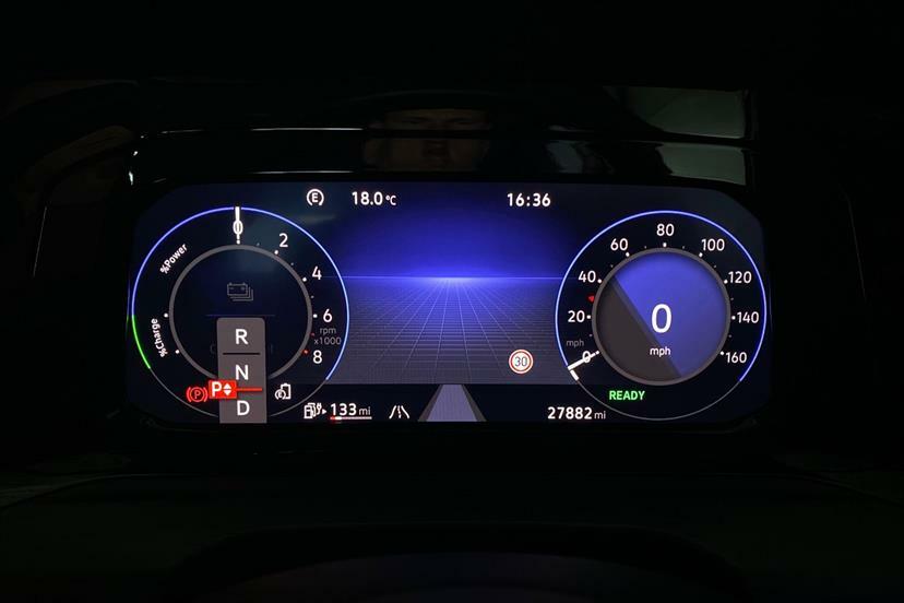 Volkswagen Golf 1.4 Tsi Ehybrid Style Dsg WJ72OYX Grey #6