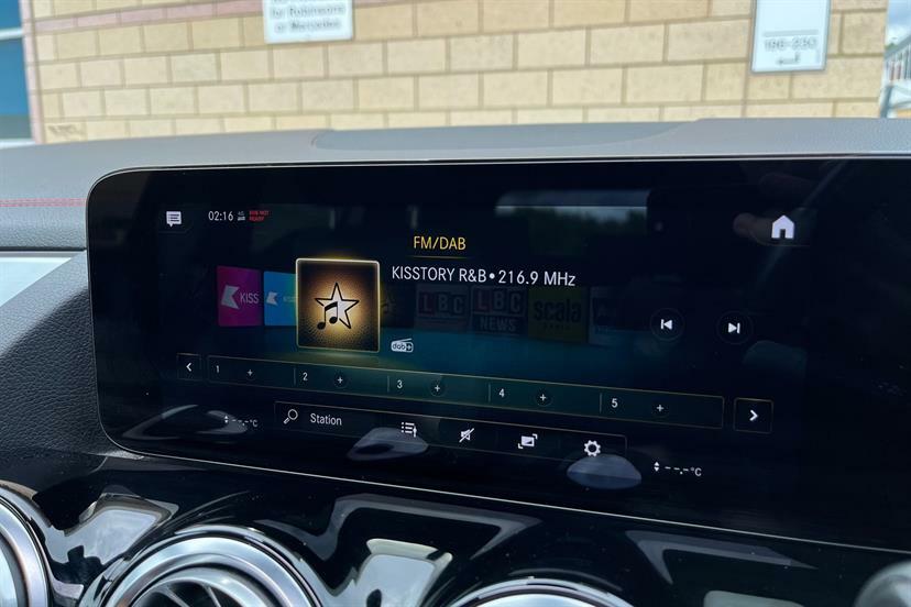 Mercedes-Benz EQA 350 Amg Line 4Matic 4Wd Grey #16