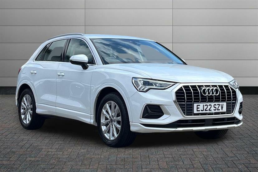 Audi Q3 35 Tfsi Sport Comfortsound Pack White