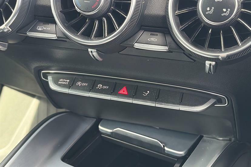Audi TT Tt S Line Black Edition 45 Tfsi Quattro S-a White #20
