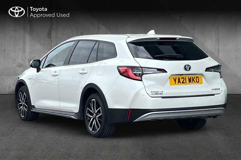 Toyota Corolla 1.8 Vvt-i Hybrid Trek Cvt White #3