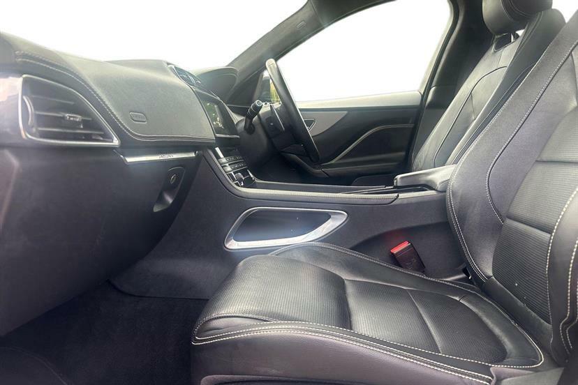 Jaguar F-Pace 2.0 250 Chequered Flag Awd Grey #2