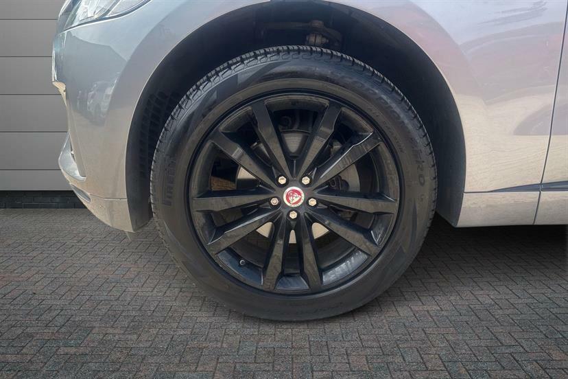 Jaguar F-Pace 2.0 250 Chequered Flag Awd Grey #5