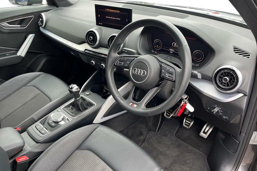 Audi Q2 35 Tfsi S Line Grey #5