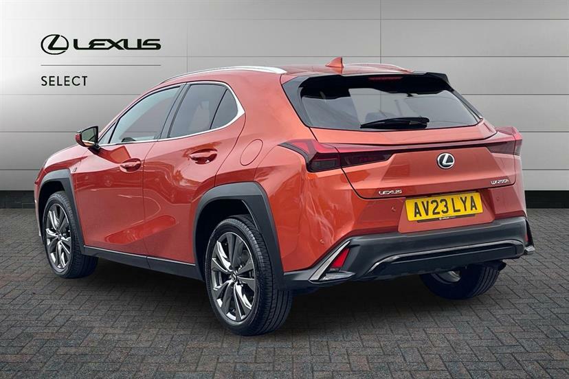Lexus UX 250H 2.0 F-sport Design Cvt #3