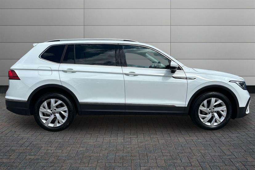 Volkswagen Tiguan Allspace 1.5 Tsi Life White #4