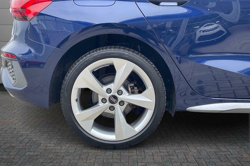 Audi A3 40 Tfsi E S Line S Tronic White #5