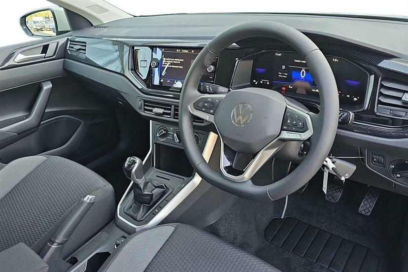 Volkswagen Polo 1.0 Life Grey #6