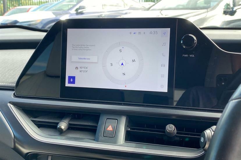 Lexus UX 300E 72.8Kwh Takumi Silver #7