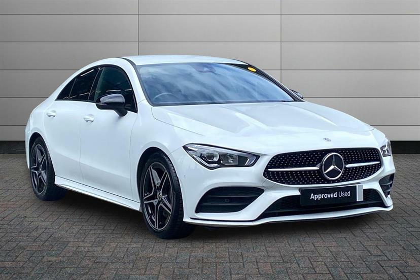 Mercedes-Benz CLA Class 200 Amg Line Executive Tip White