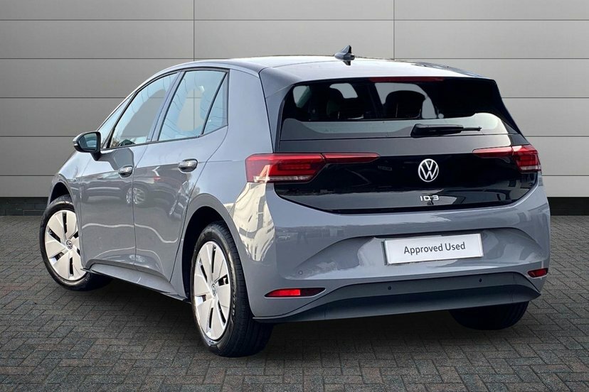 Volkswagen ID.3 Pure 52Kwh Essential Hatchback WM75KYA Black #3