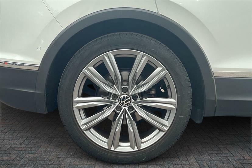 Volkswagen Tiguan 1.5 Tsi 150 Elegance Dsg White #5