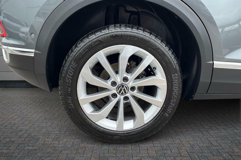 Volkswagen T-Roc 1.5 Tsi Style Dsg Grey #5