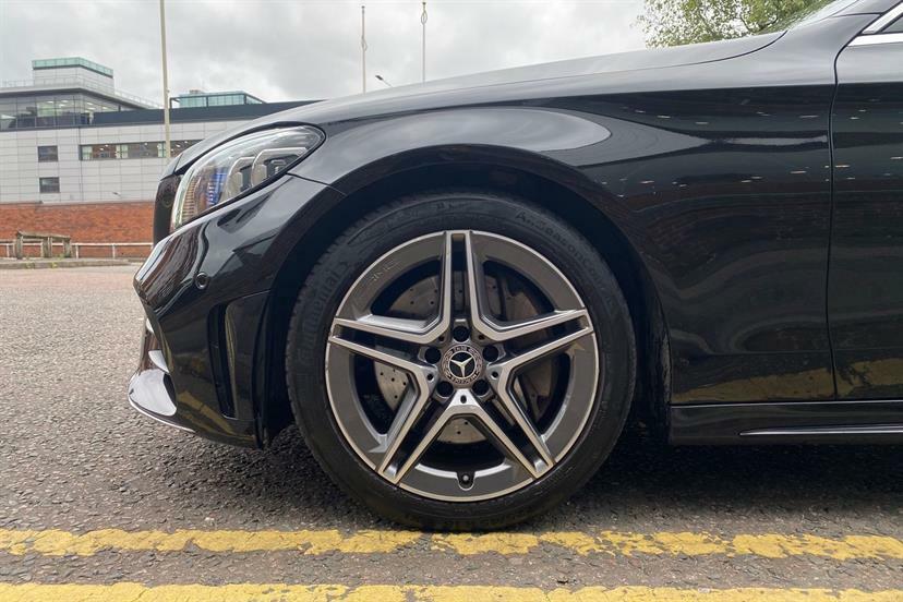Mercedes-Benz C Class C300 Amg Line Premium 9G-tronic Black #4
