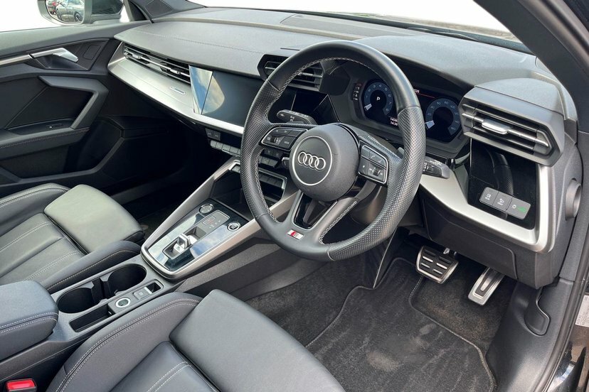 Audi A3 1.0 Tfsi 30 S Line Sportback S Tronic Black #6