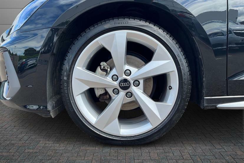 Audi A3 30 Tfsi S Line S Tronic Black #5