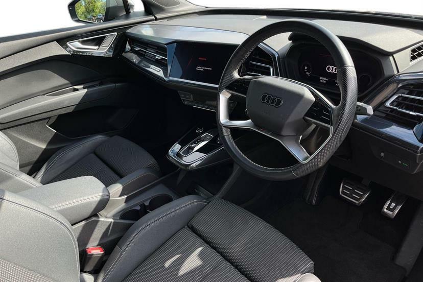 Audi Q4 E Tron 150Kw 40 82Kwh S Line Grey #3