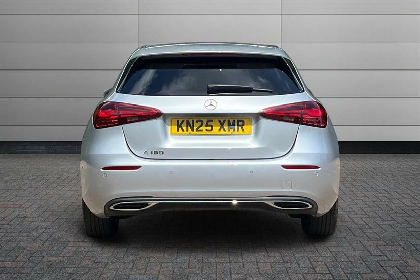 Mercedes-Benz A Class A180 Amg Line Executive Blue #10