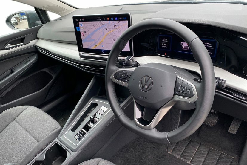 Volkswagen e-Golf 1.5 Tsi Ehybrid 19.7Kwh Match Hatchback GK75CKU Grey #6