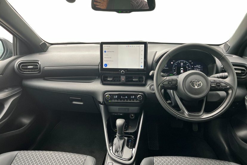 Toyota Yaris 1.5 Vvt-h Excel Hatchback Hybrid E-cvt Green #6