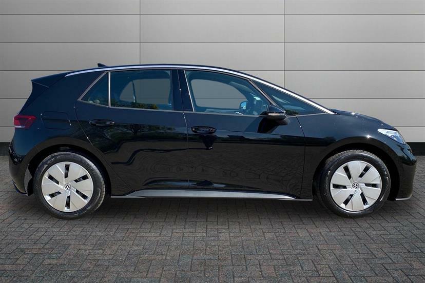 Volkswagen ID.3 125Kw Essential Pure 52Kwh Black #4