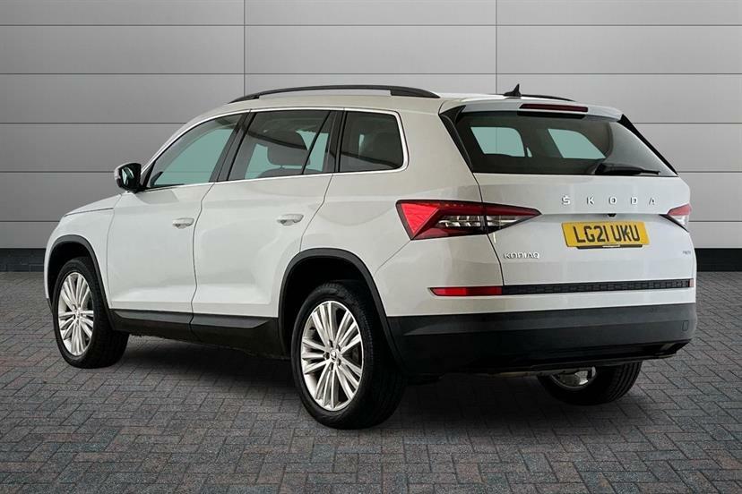 Skoda Kodiaq 2.0 Tsi 190 Se L 4X4 Dsg 7 Seat White #3