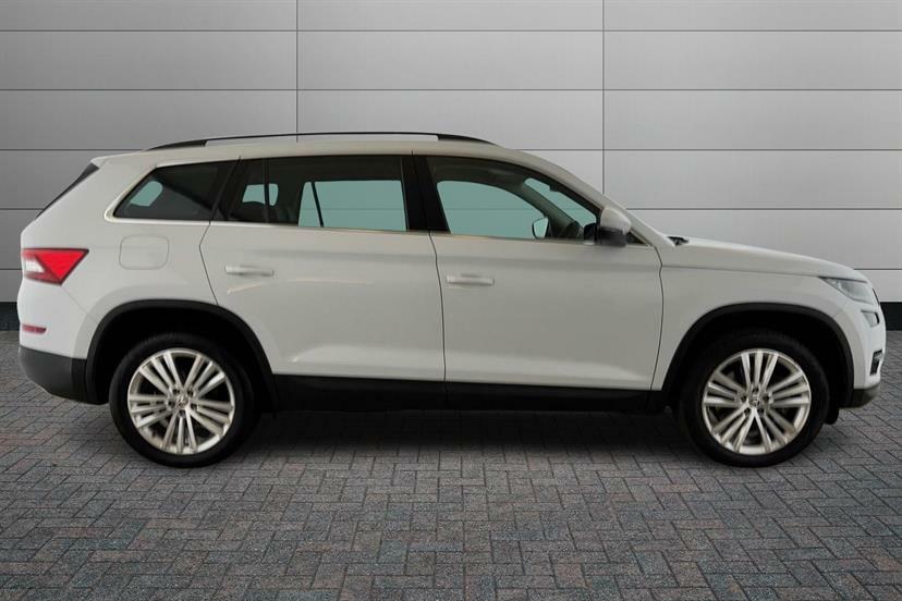 Skoda Kodiaq 2.0 Tsi 190 Se L 4X4 Dsg 7 Seat White #4