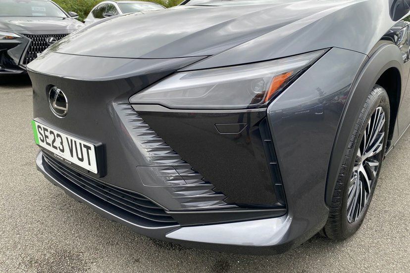 Lexus RZ 450E 71.4Kwh Takumi Direct4 Blue #17