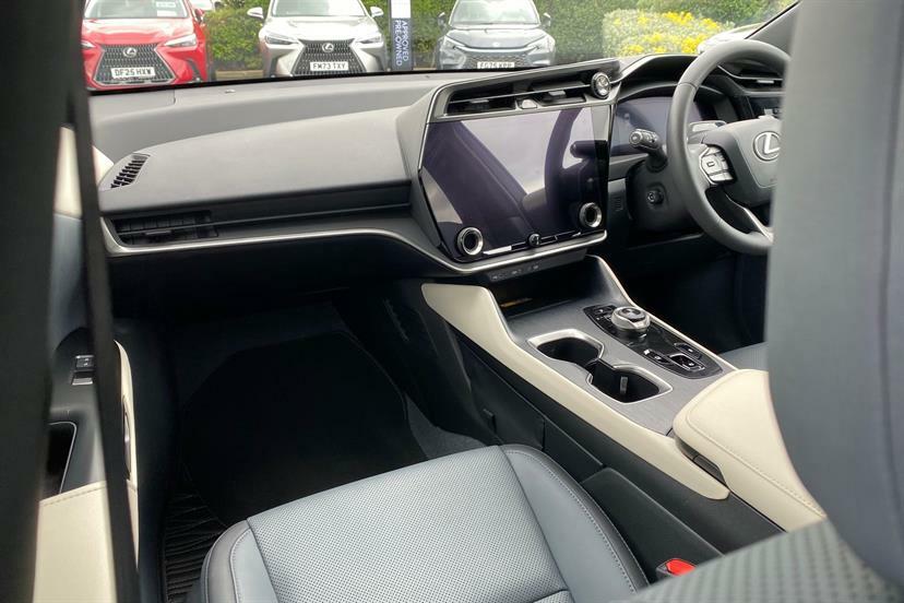 Lexus RZ 450E 71.4Kwh Premium Direct4 Blue #28